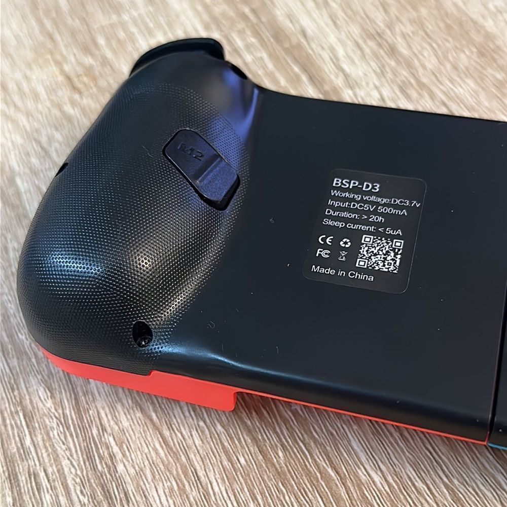 iOS/Android Bluetooth Controller for Smartphones, PS4/5 Remote Play, Emulators - Picture 6 of 13